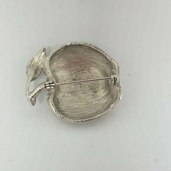 Vintage Apple Brooch Silver Tone  Metal - Picture 2 of 3